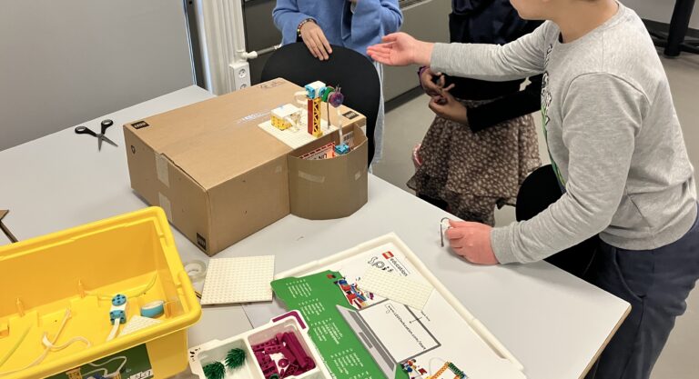 Novel Engineering med LEGO Spike